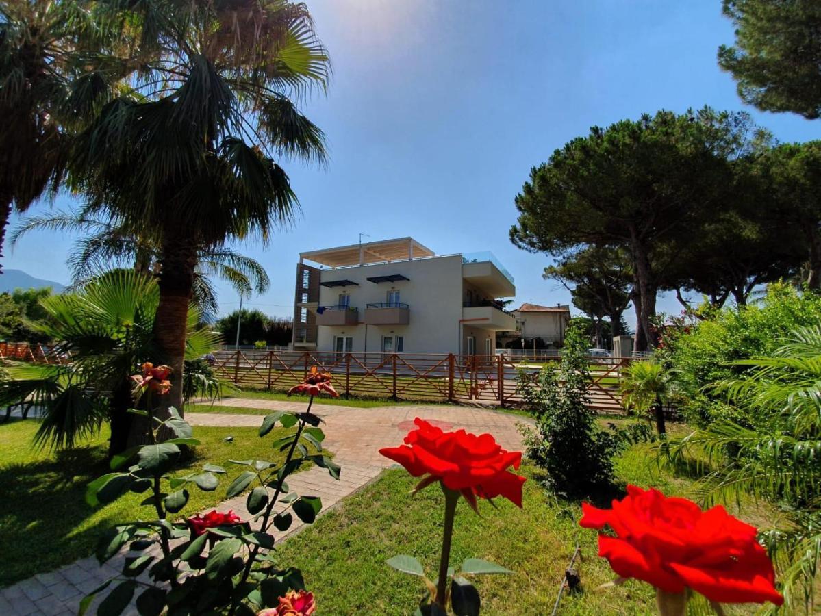 Assteas Rooms Paestum Kültér fotó